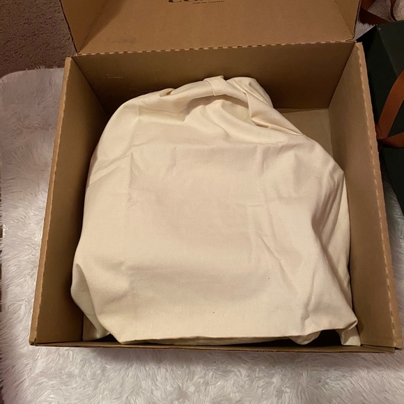 Zac by Zac Posen top handle, shoulder, crossbody - Picture 15 of 16